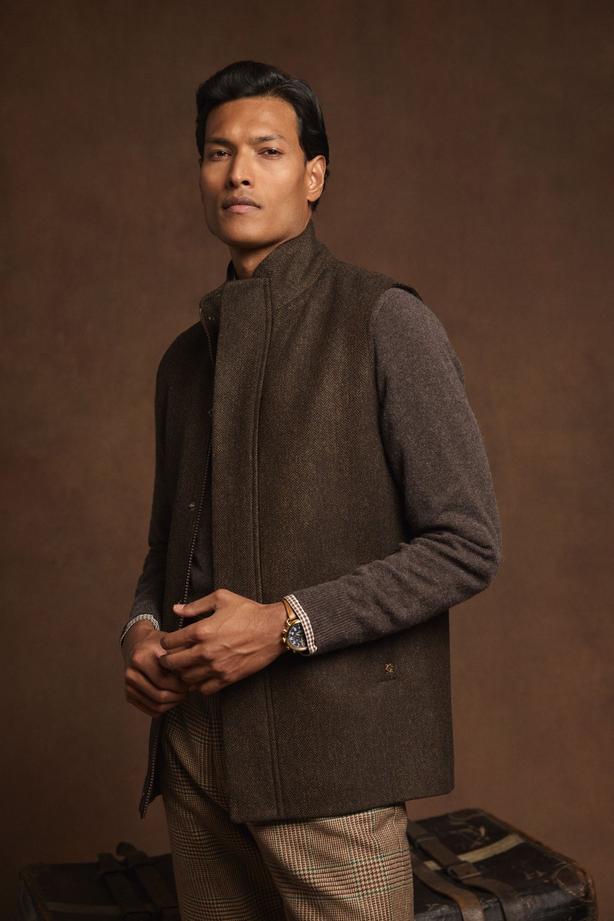Men's Country Classic Tweed Gilet (Chocolate Herringbone)