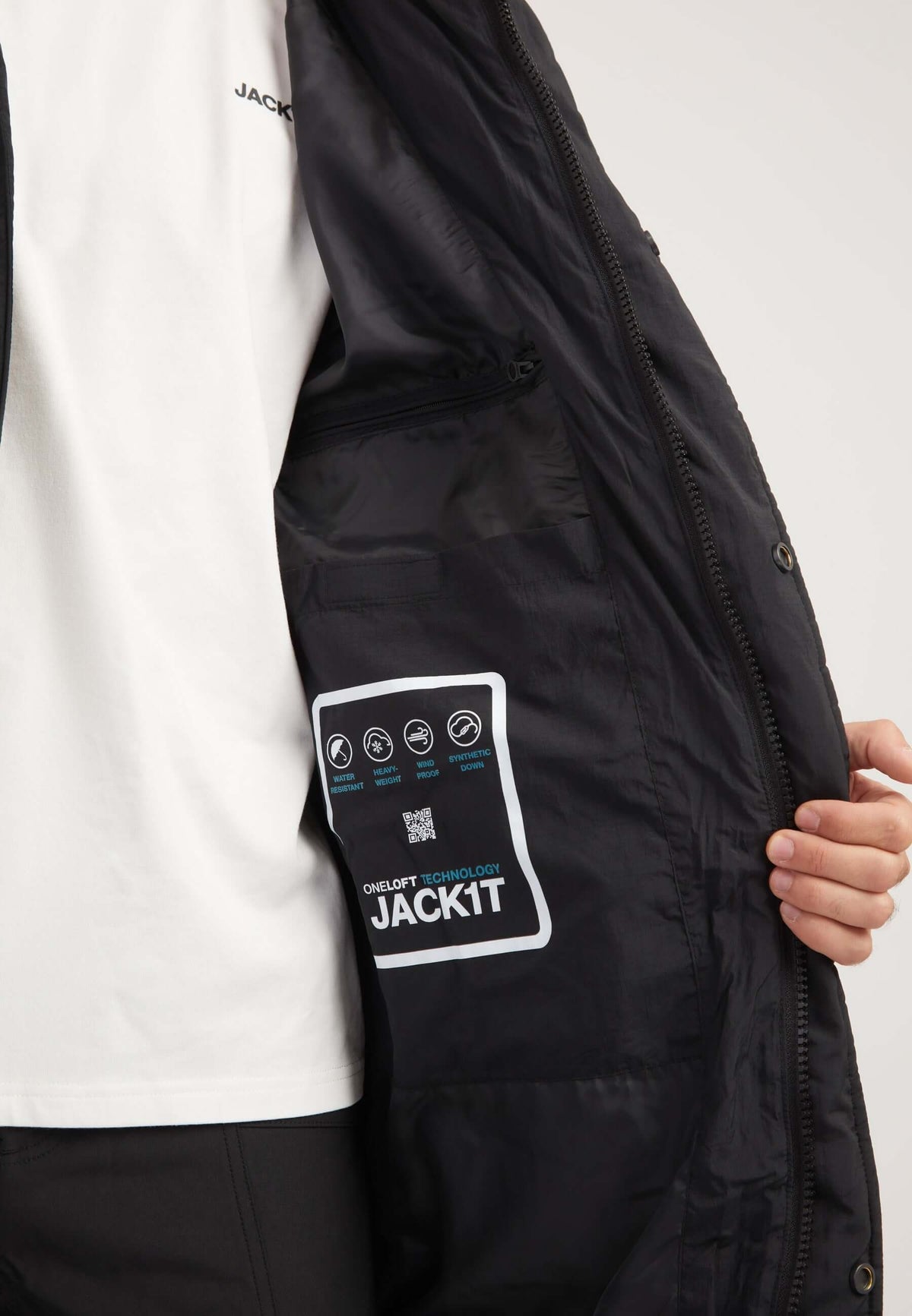 Nomad 2.0 Coat Black