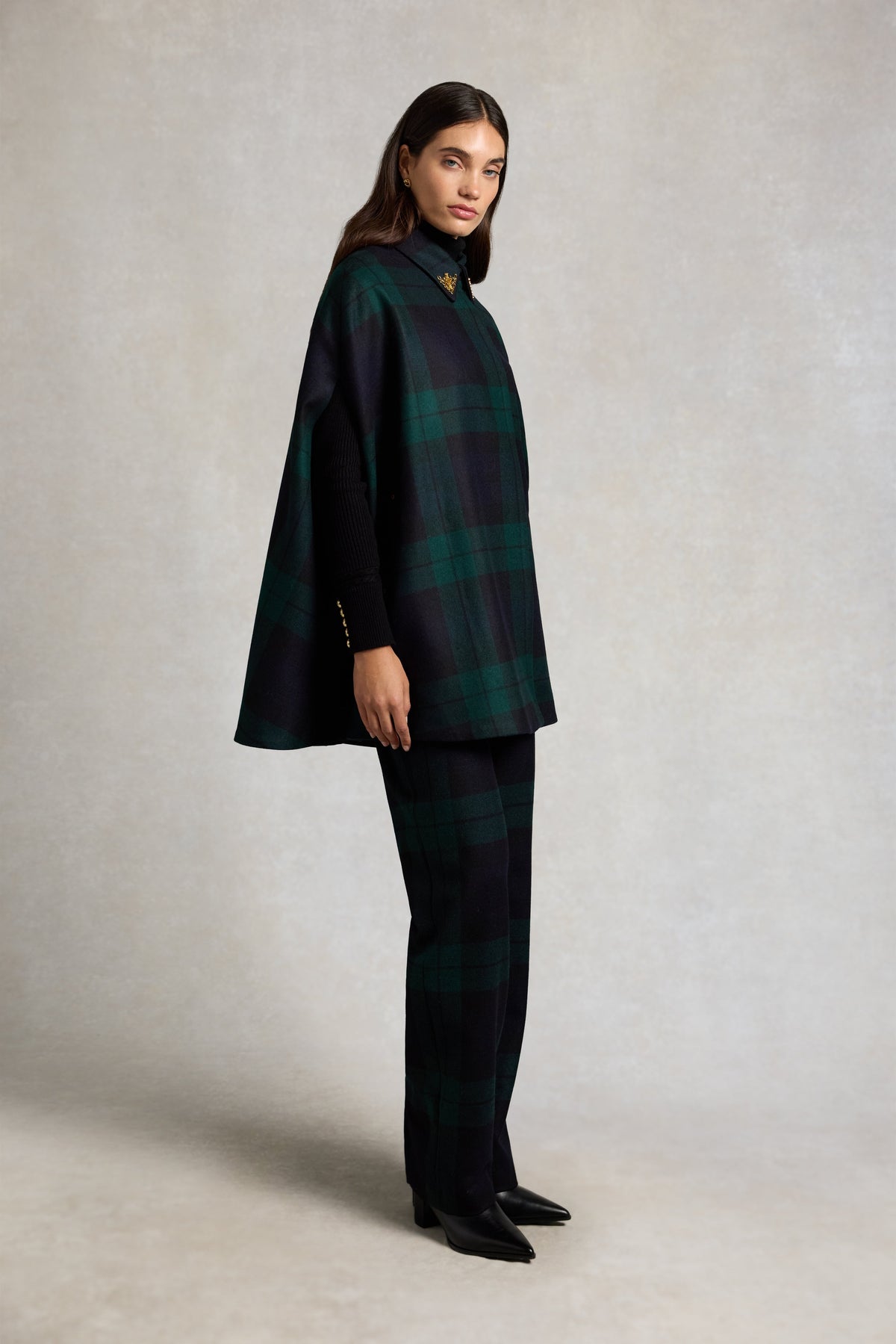 Knightsbridge Cape (Blackwatch)