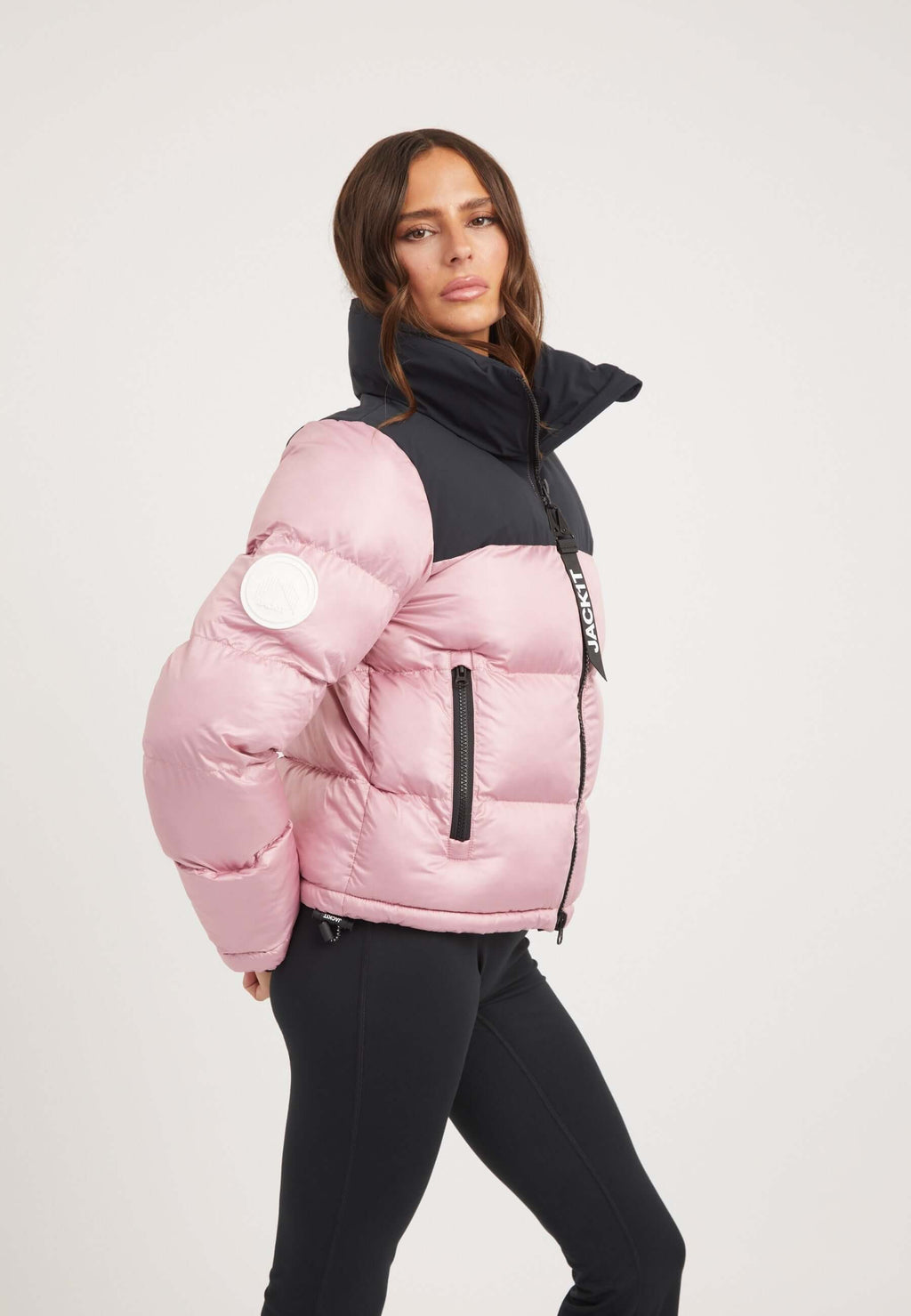 Diamond Funnel Jacket Powder Pink Black
