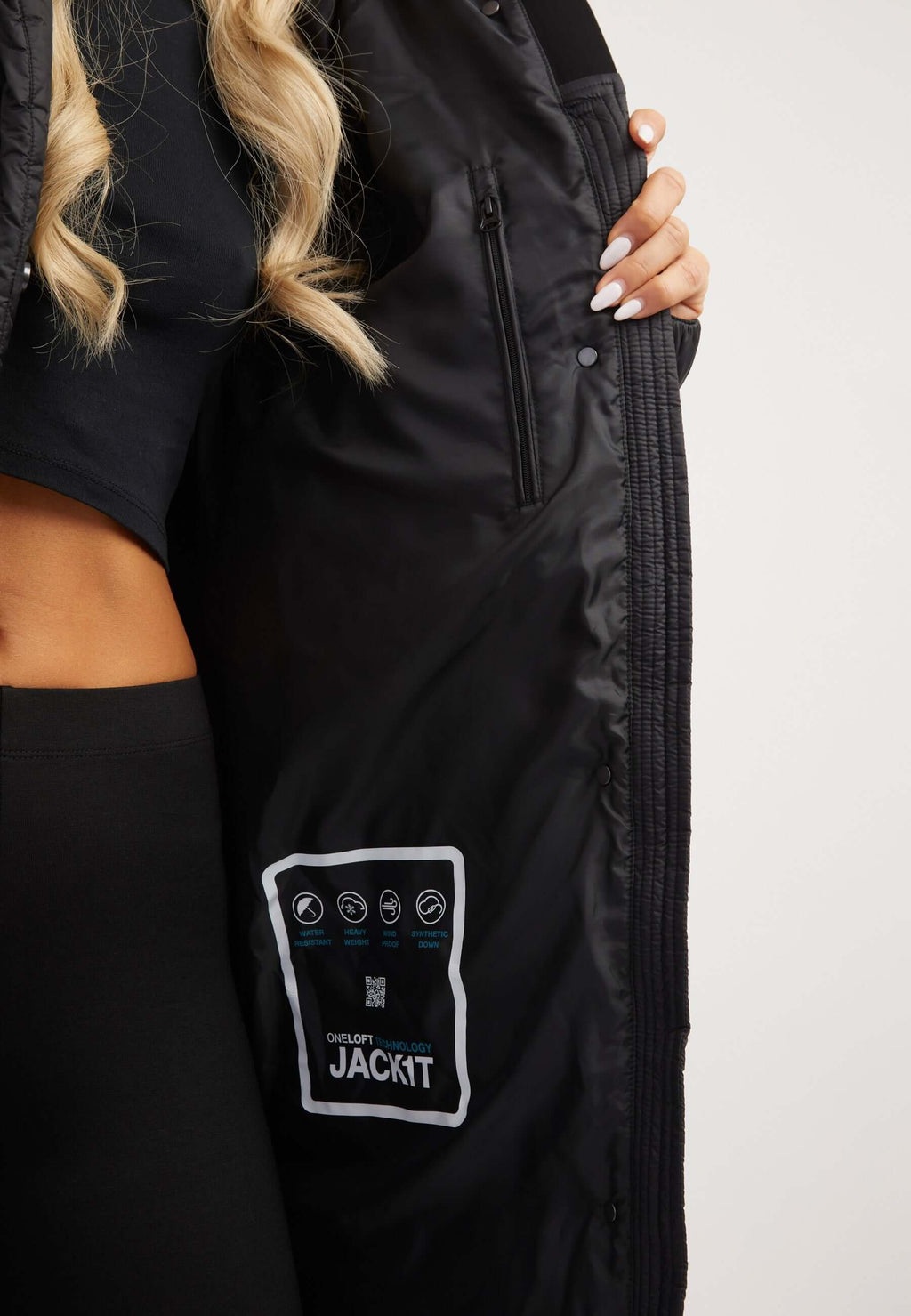 Cloud Boss Coat Black