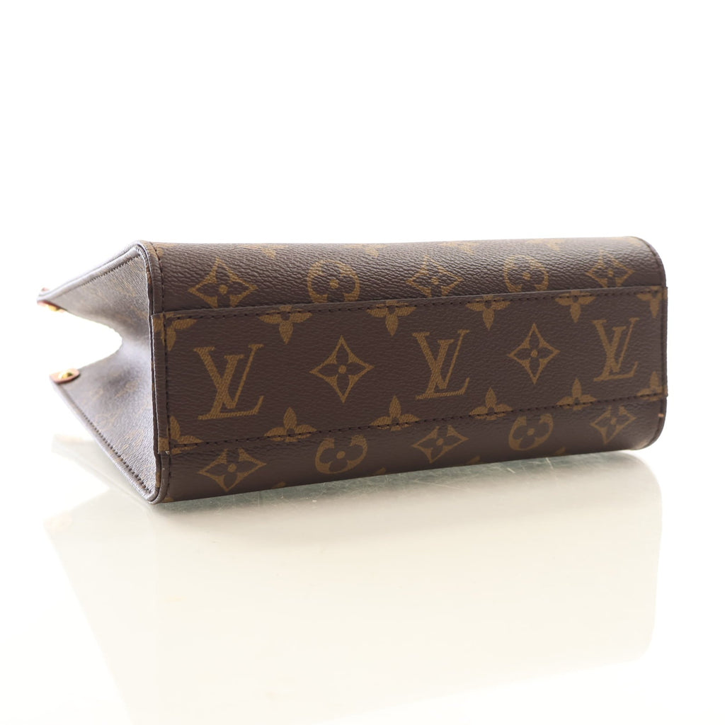 Louis Vuitton Monogram Petit Sac Plat