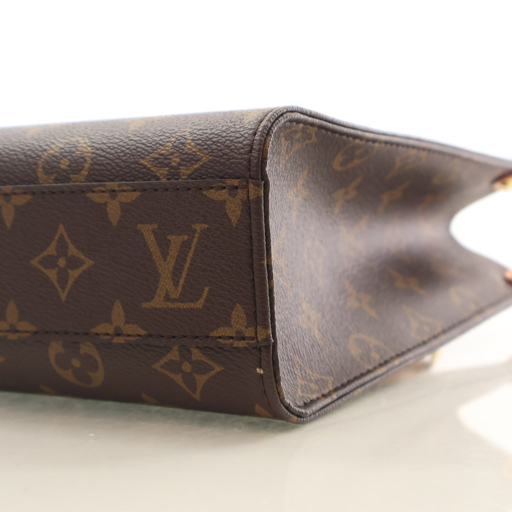 Louis Vuitton Monogram Petit Sac Plat